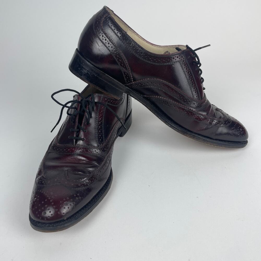 VTG Oakwoods Dress Shoes Men’s 9.5D Oxblood Perforated Wingtip Oxford